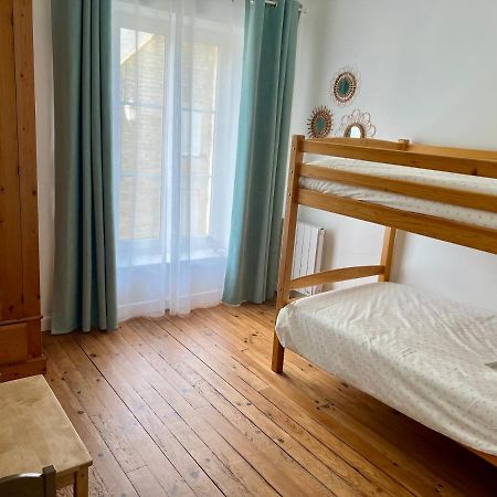 Le Clos Des Ecureuils Audrieu Buitenkant foto