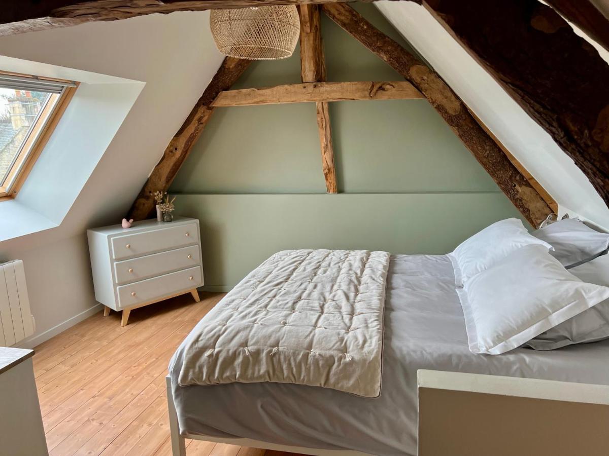 Le Clos Des Ecureuils Audrieu Buitenkant foto
